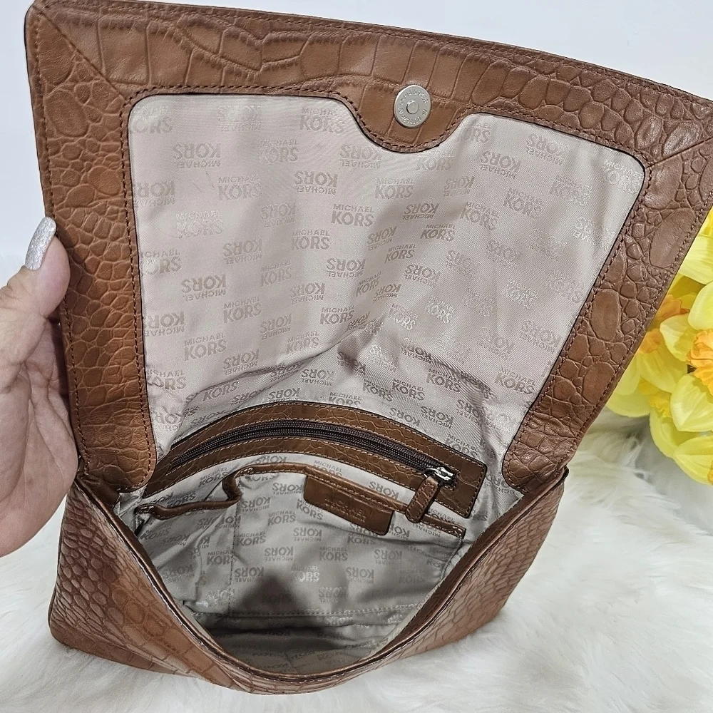 Michael kors brown Croc Embossed leather sloand shoulder bag - Picture 5 of 12